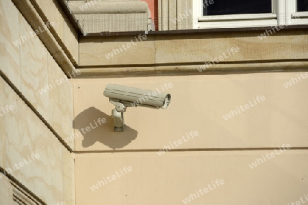 ?berwachungskamera and einem Regierungsgeb?ude, Potsdam, Brandenburg, Deutschland