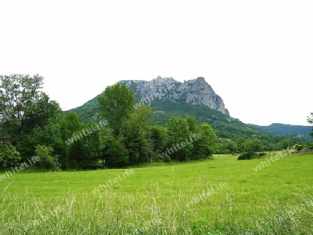 Magischer Berg ,,Pic de Bugarach" Weltuntergangstherorie 2012/ UFO Berg