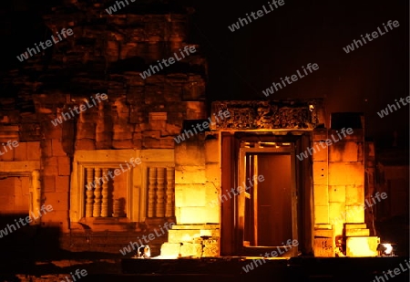 Die Khmer Tempel Anlage von Phimai bei Khorat in der provinz Nakhon Ratchasima im Nordosten von Thailand im Suedwesten von Thailand in Suedostasien. 