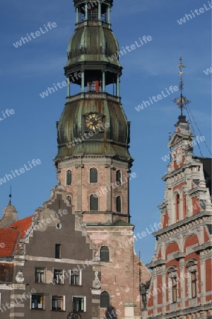 Europa, Osteuropa, Baltikum, Lettland, Riga, Hauptstadt, Altstadt, Rathausplatz, Petrikirche, Kirchturm
Die Petrikirche am Rathausplatz in der Altstadt von Riga der Hauptstadt von Lettland im Baltikum und Osteuropa. 