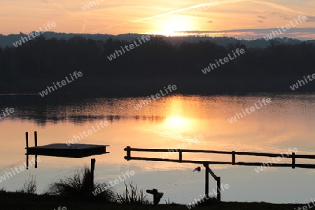 Sonnenuntergang am See