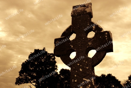 Historisches Steinkreuz auf Irland