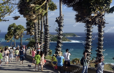 Der Aussichtspunkt Kap Promthep bei der Rawai Beach im sueden der Insel Phuket im sueden von Thailand in Suedostasien.