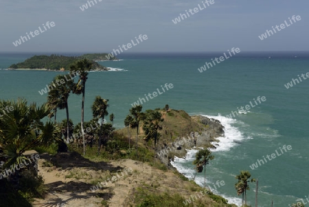 Der Aussichtspunkt Kap Promthep bei der Rawai Beach im sueden der Insel Phuket im sueden von Thailand in Suedostasien.