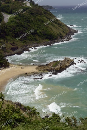 Ein Strand in Hat Nai Harn im sueden der Insel Phuket im sueden von Thailand in Suedostasien.