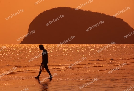 Die Kuestenlandschaft des Khao Sam Roi Yot Nationalpark am Golf von Thailand im Suedwesten von Thailand in Suedostasien.