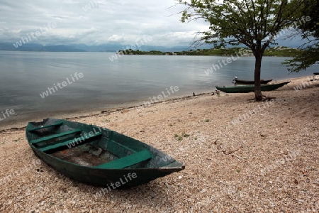 Europa, Osteuropa, Balkan. Montenegro, Skadar, See, Landschaft, Murici, Strand, Beach, Fischerboot,   