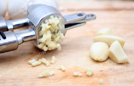 <knoblauch