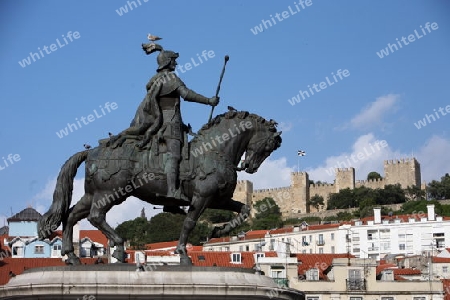 Europa, Westeuropa, EU, Euro, Portugal, Lissabon, Innenstadt, Platz, Praca da Figueira, Reiter, Burg, Denkmal, Statue,   (Urs Flueeler) 