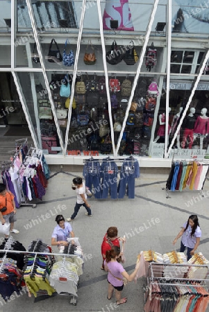 Die Innenstadt um Pratunam in der Hauptstadt Bangkok von Thailand in Suedostasien.