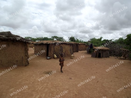 Massai, Dorf, mit, Kind, in, Tsavo, Ost, Kenya, Kenia, Afrika