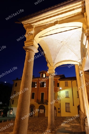 The old town of Pallanza near to Verbania on the Lago maggiore in the Lombardia  in north Italy. 