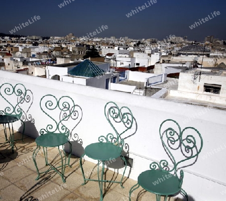 Afrika, Nordafrika, Tunesien, Tunis
Eine Gasse in der Medina mit dem Markt oder Souq in der Altstadt der Tunesischen Hauptstadt Tunis.



