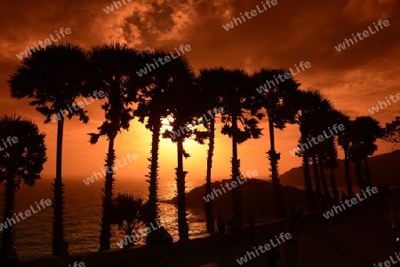 Der Aussichtspunkt Kap Promthep bei der Rawai Beach im sueden der Insel Phuket im sueden von Thailand in Suedostasien.