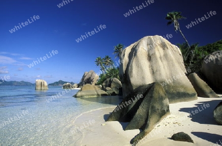 Afrika, Indischer Ozean, Seychellen, Insel, Strand, Reisen, Ferien, Meer, Beach, La Digue, 
Ein Traumstrand an der Westkueste der Insel La Digue audf der Inselgruppe der Seychellen im Indischen Ozean vor Afrika.     