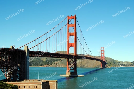 Golden Gate Bridge