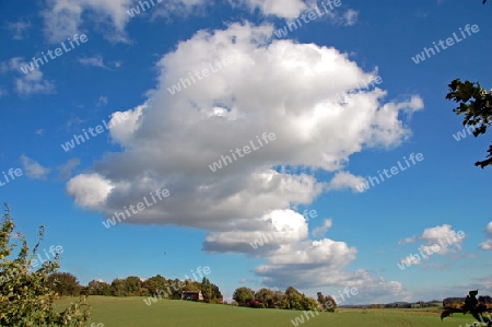 Wolken ?ber H?uschen