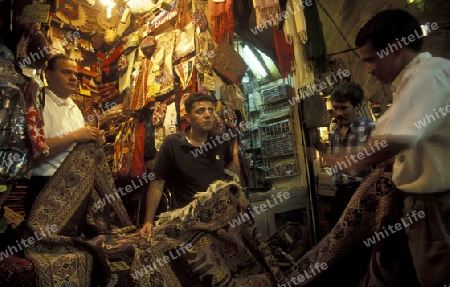 Auf dem Souq oder Markt in der Altstadt von Damaskus in der Hauptstadt von Syrien.