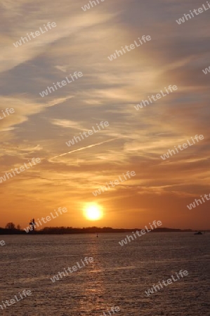 Sonnenuntergang Elbe